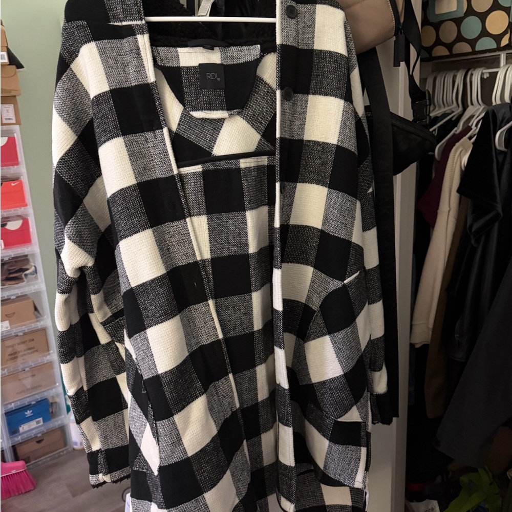 RDI Black and White checkered Sherpa lined Jacket